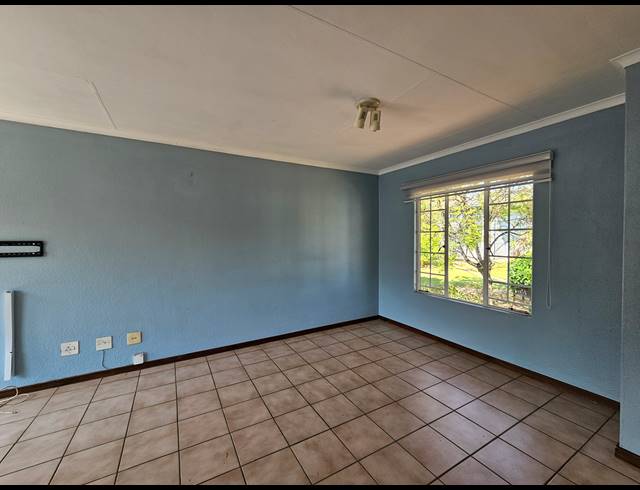 2 BEDROOM APARTMENT TO LET IN BOSKRUIN